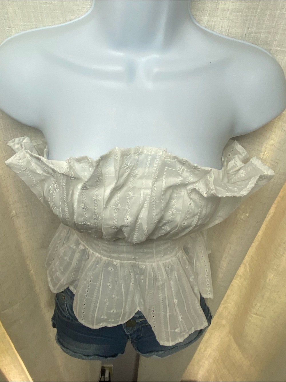 Thirty Thirty White Eyelet Strapless Peplum Top Ruffle Tube Blouse Size XS - Picture 3 of 7